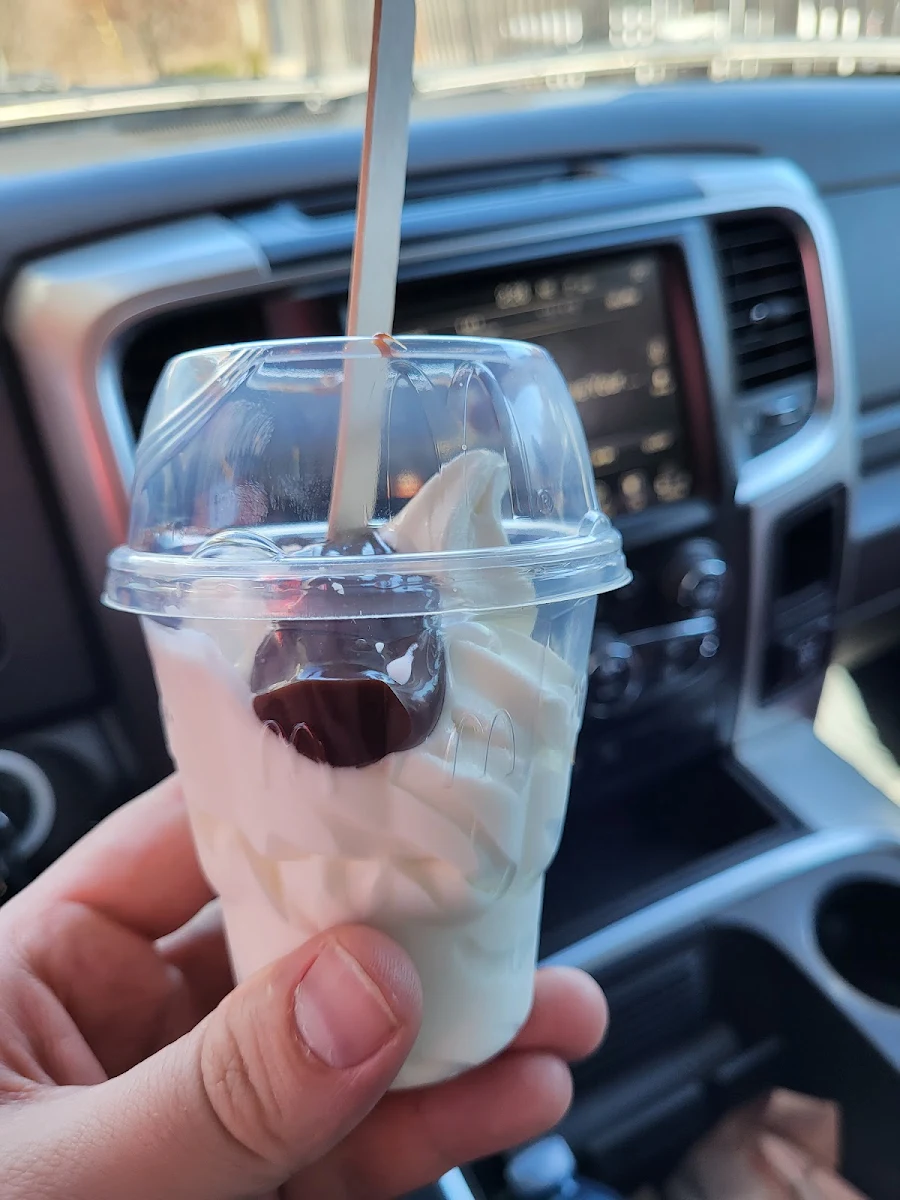 Hot Fudge Sundae