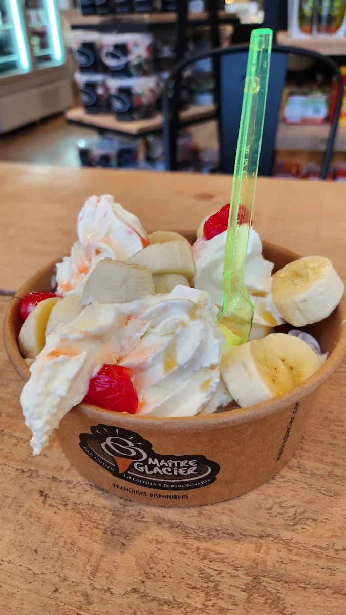 Banana Split, Maître Glacier Sherbrooke