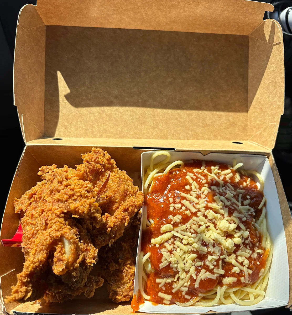2pc Spicy Chicken and Spaghetti