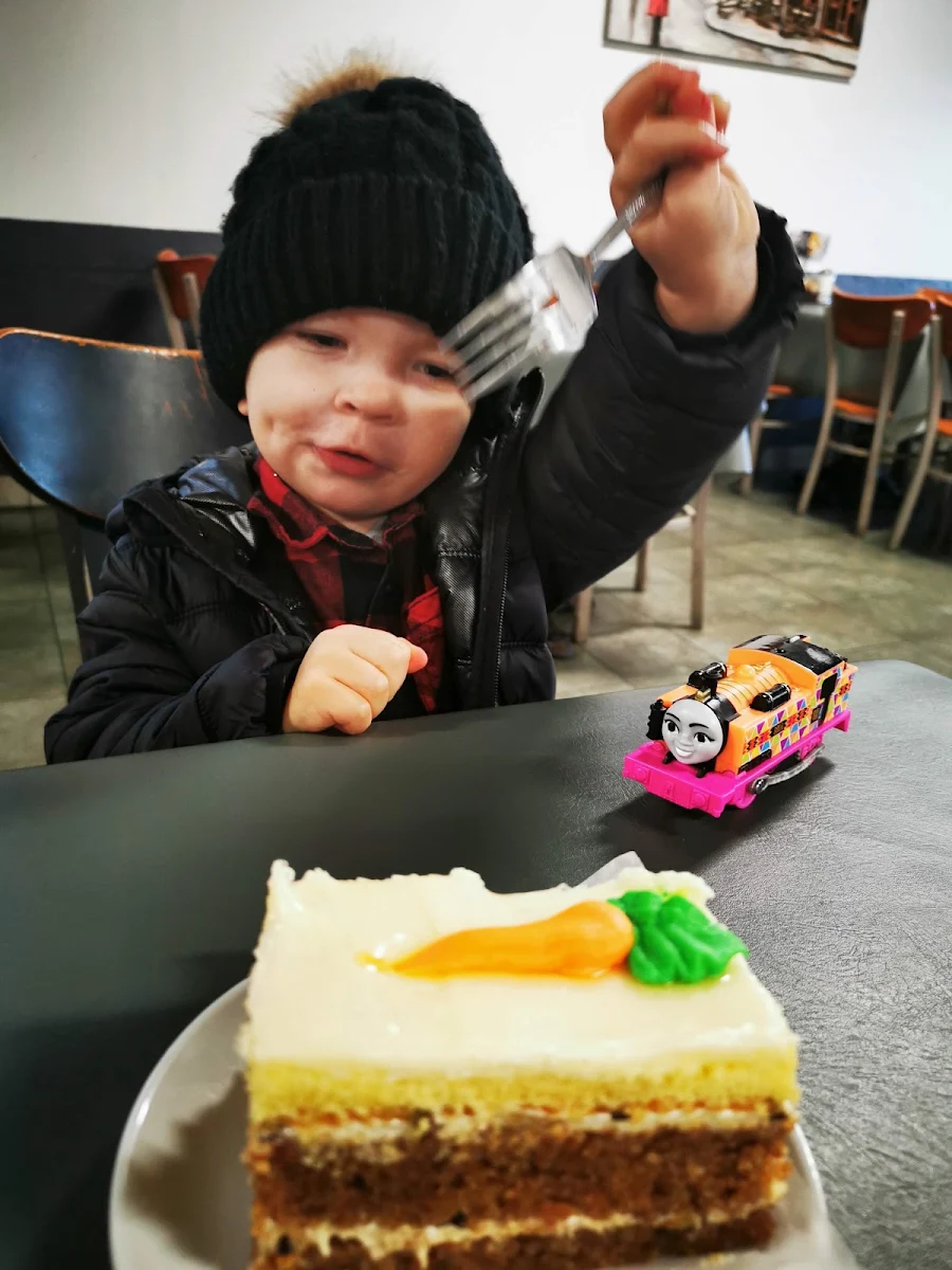 Carrot Cake Slice