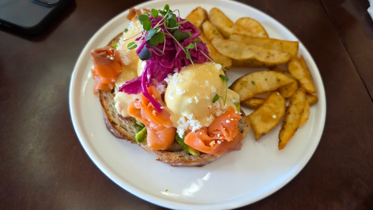 Salmon Benny