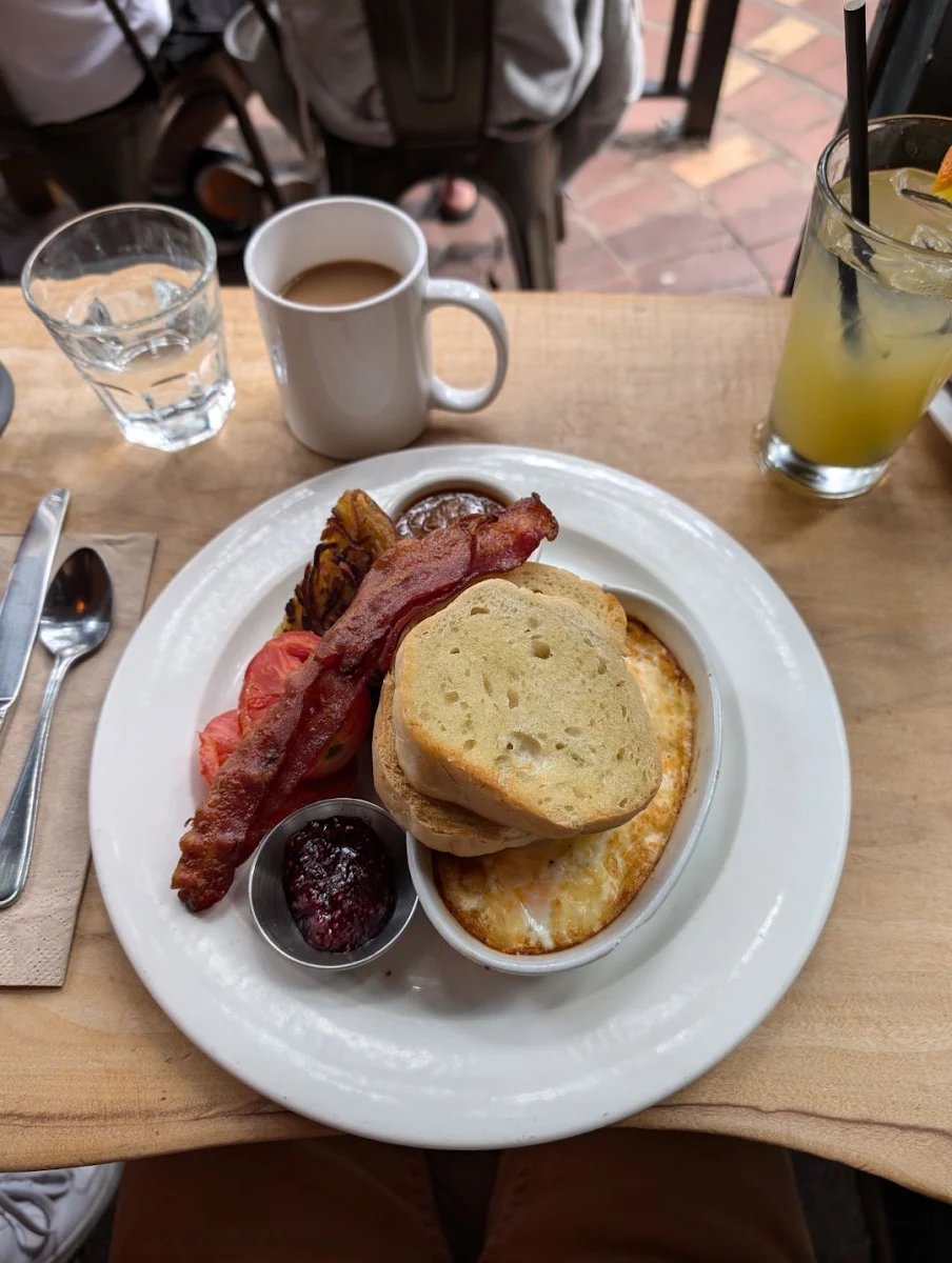 English Breakfast