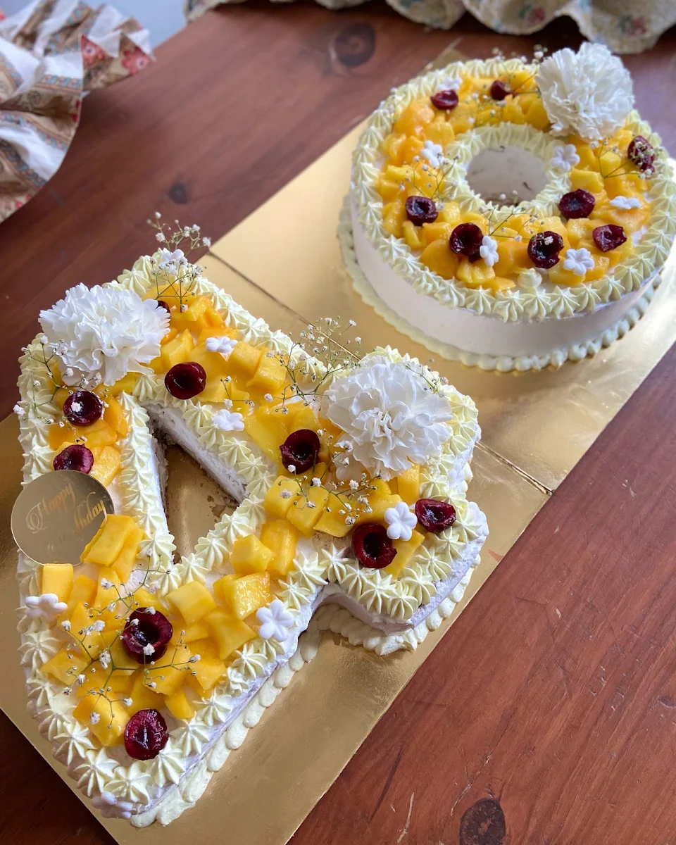 Highlights, The Cinnamon Cakery