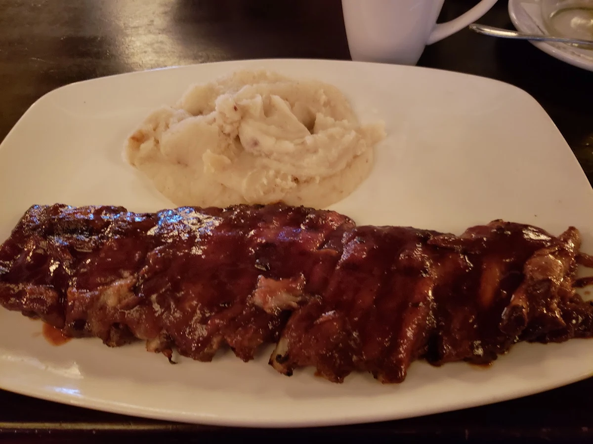 Ribs and Mashed Potatoes