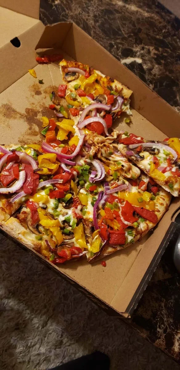 Tomatoes Jalapenos Hot Banana Peppers Anchovies Pineapple Parmesan Cheese Extra Crust