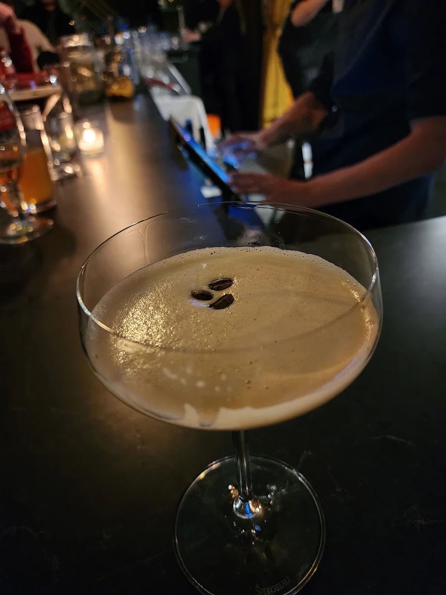 Expresso Martini Bianco
