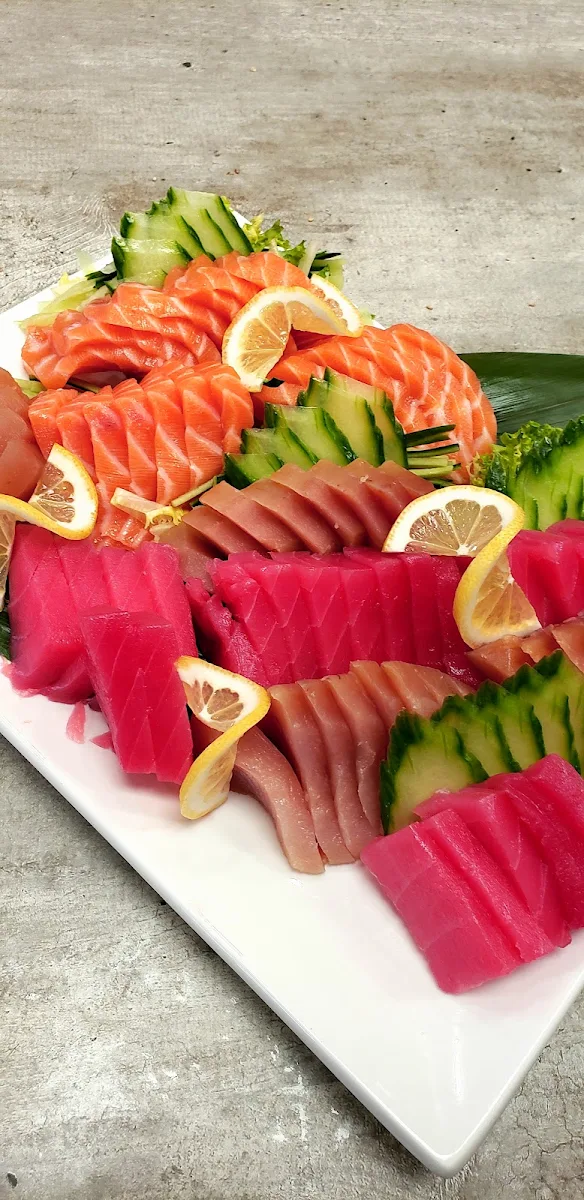 Yellowin Tuna Sashimi