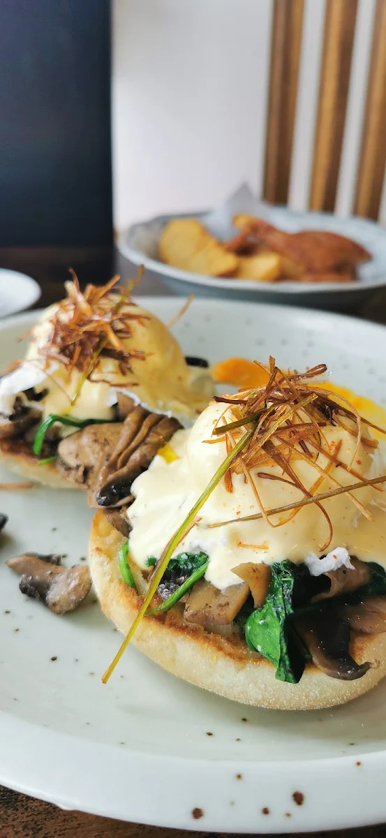 Truffle Mushroom Benny