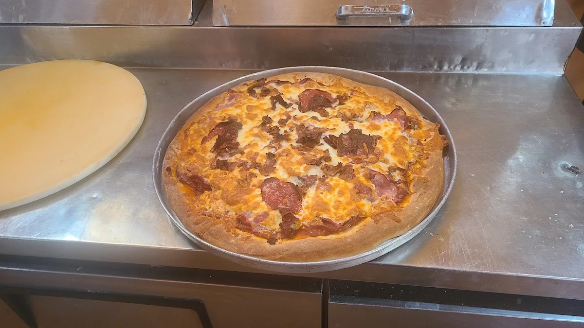 Carnivore Delight Pizza