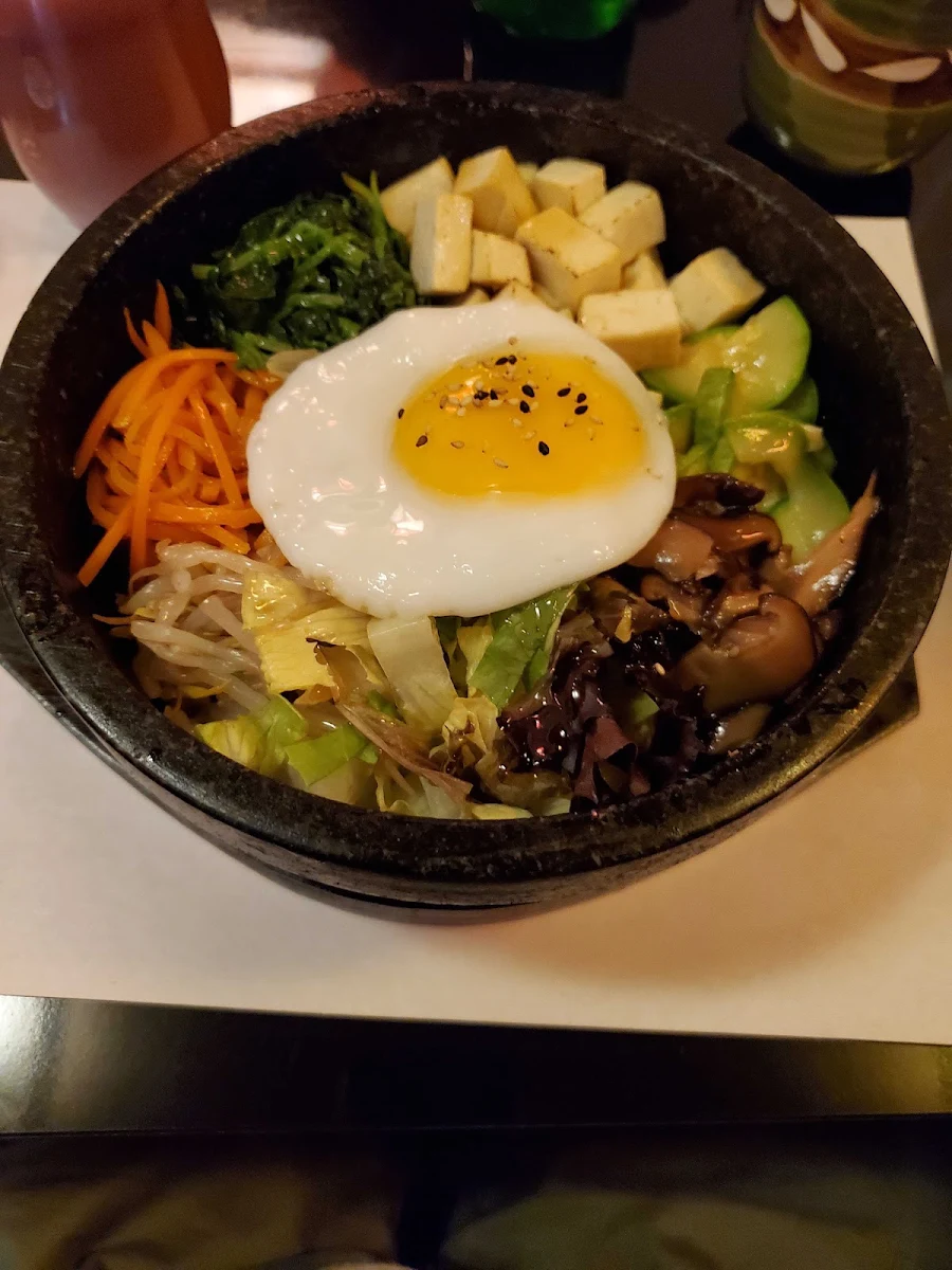 Dolsot Bibimbap with Tofu
