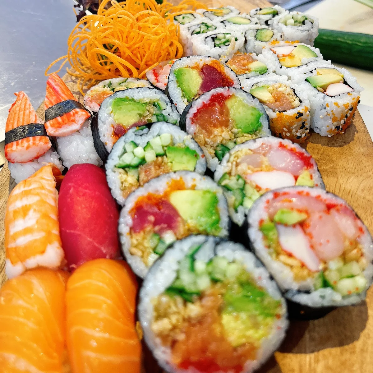 Sushi & Sashimi