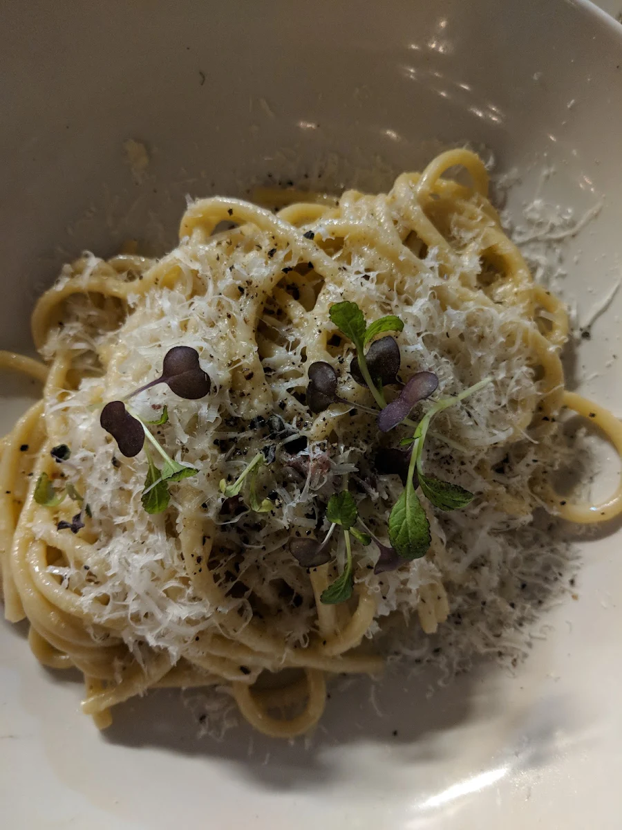 Spaghetti Cacio E Pepe