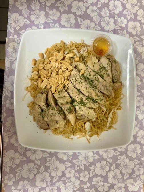 Highlights, Restaurant Lin