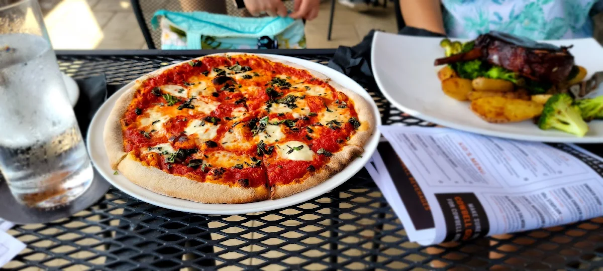 Margarita Pizza