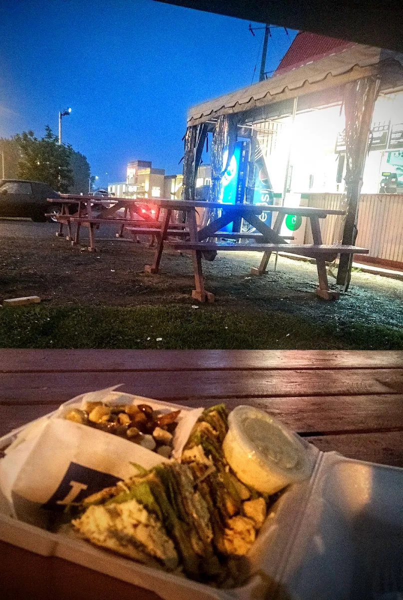 Club Sandwich Avec Poutine