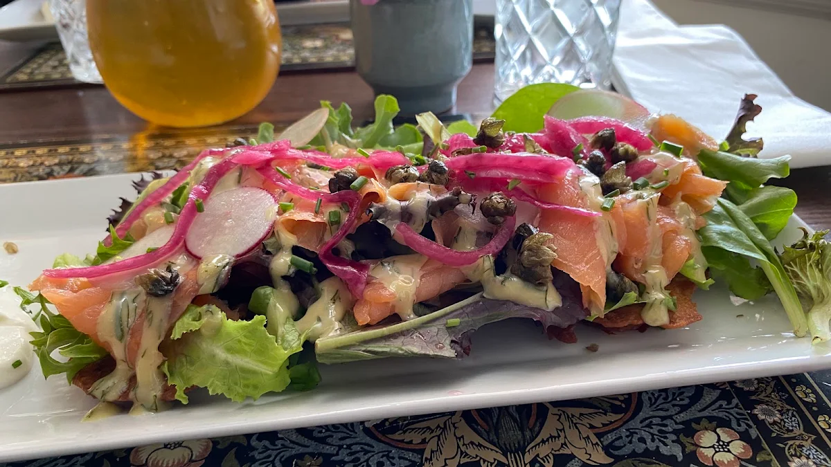 Haus Salad