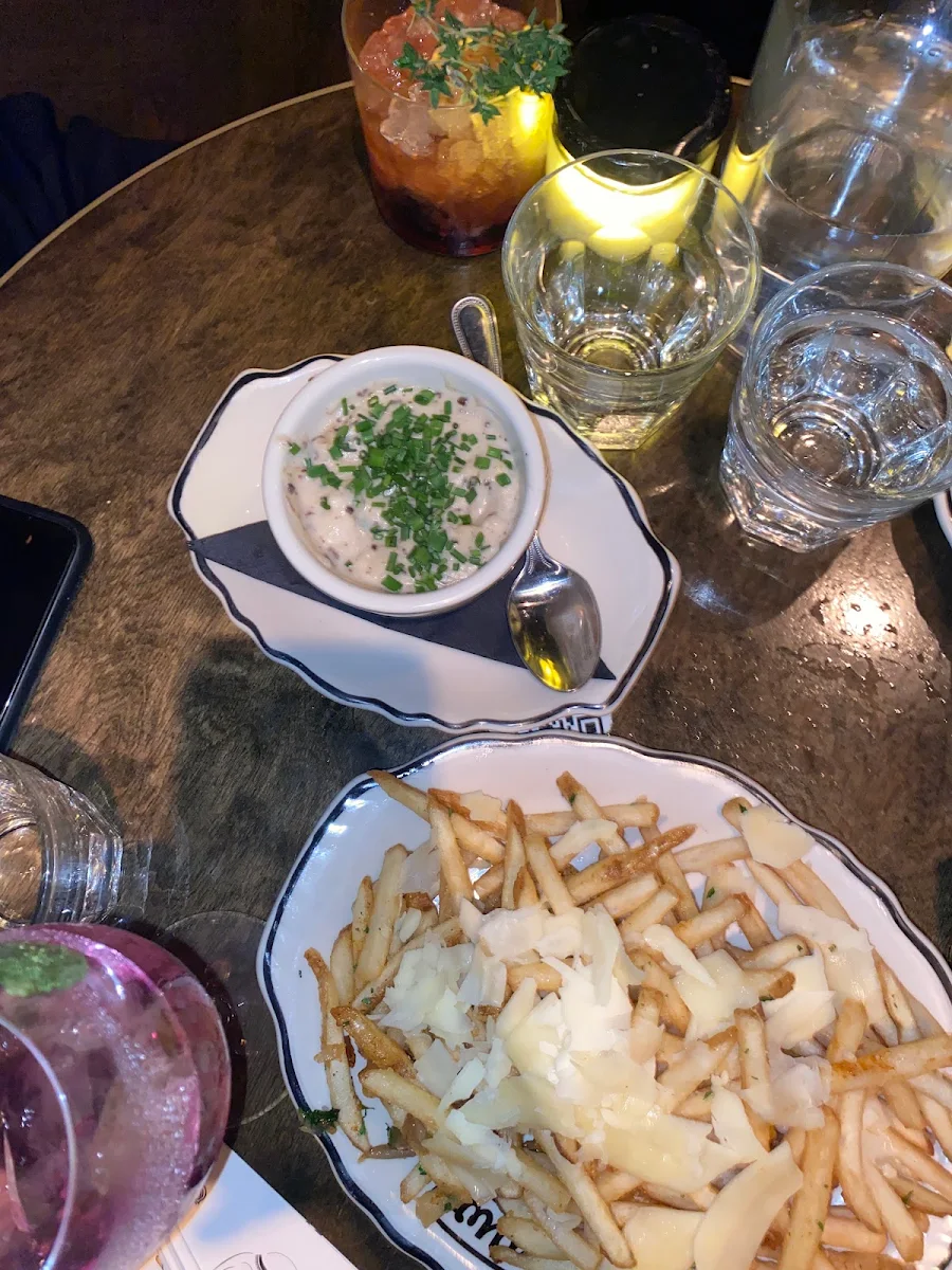 Fries with Bechamel