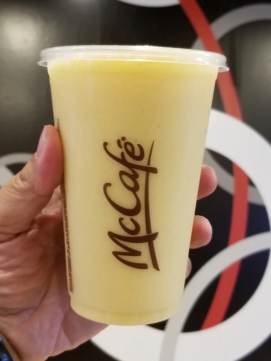Banana Mango Pineapple Smoothie