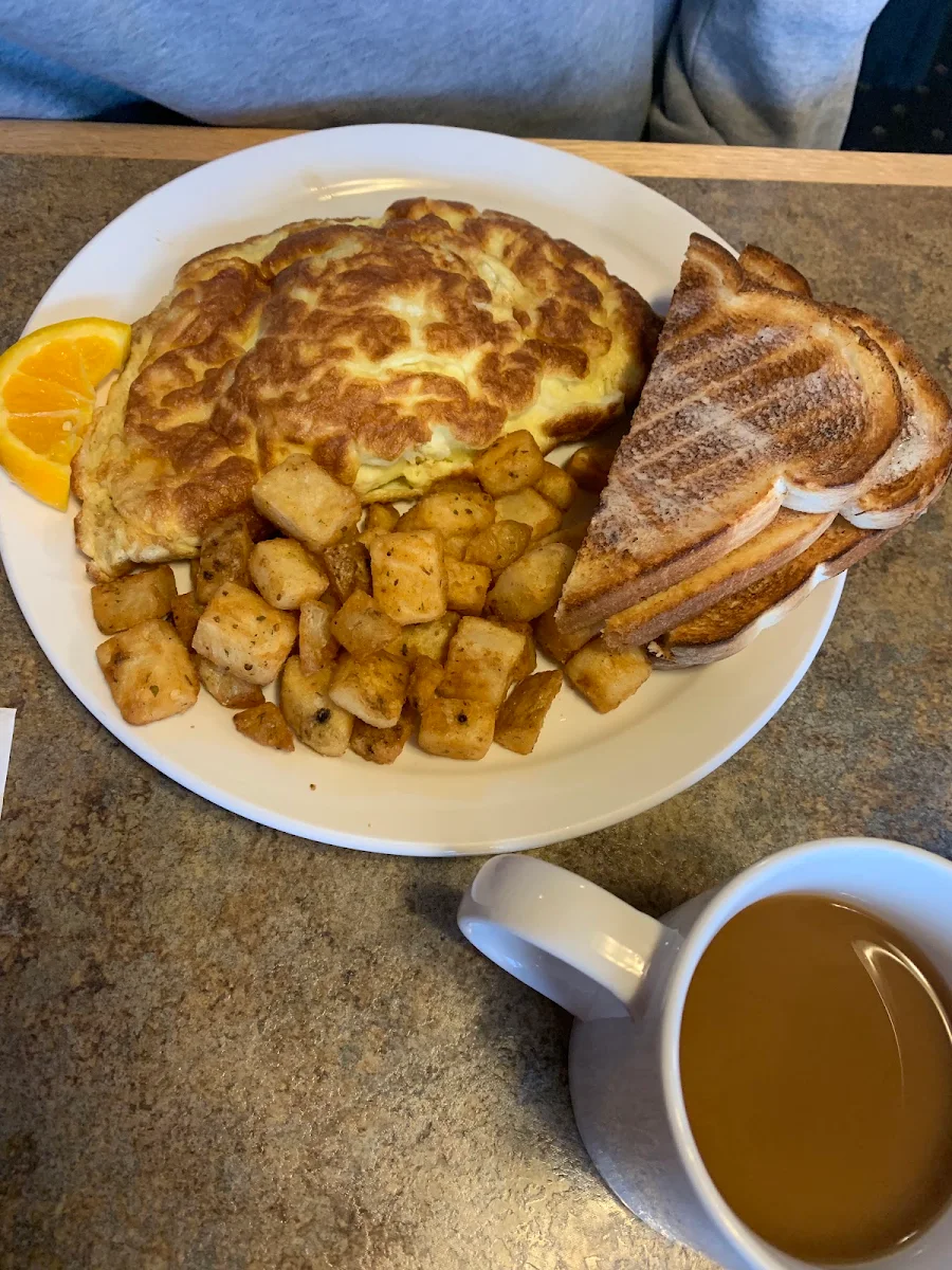 Spanish Omelette with Toast and Hash Browns