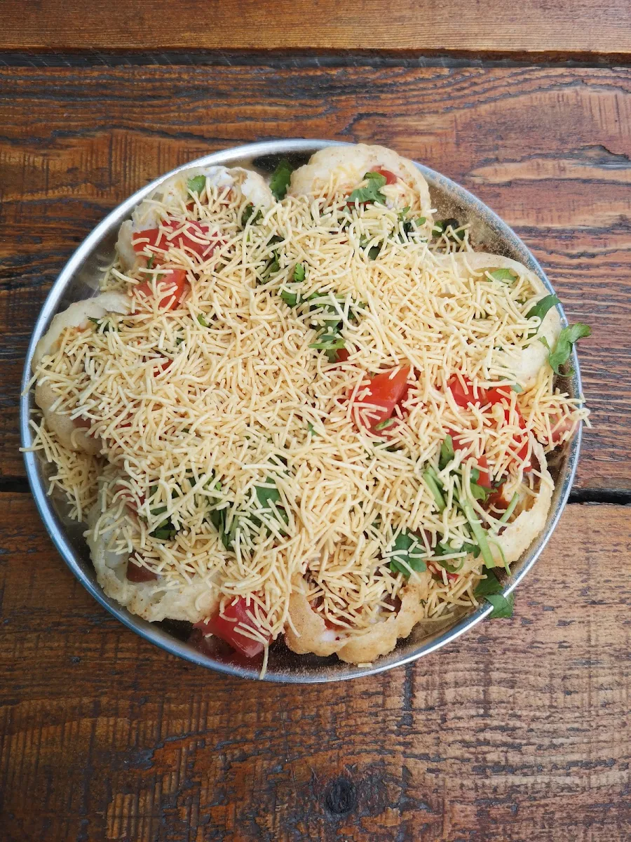 Dahi Batata Puri