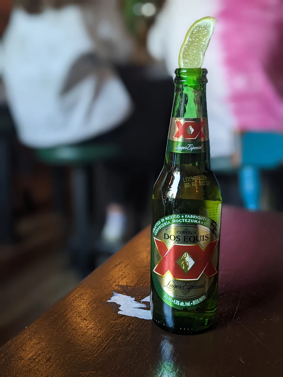 Dos Equis, Escondite Union