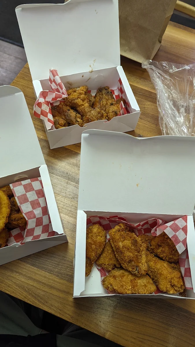 Chicken Wings (18 Pcs) (Dry Rub)