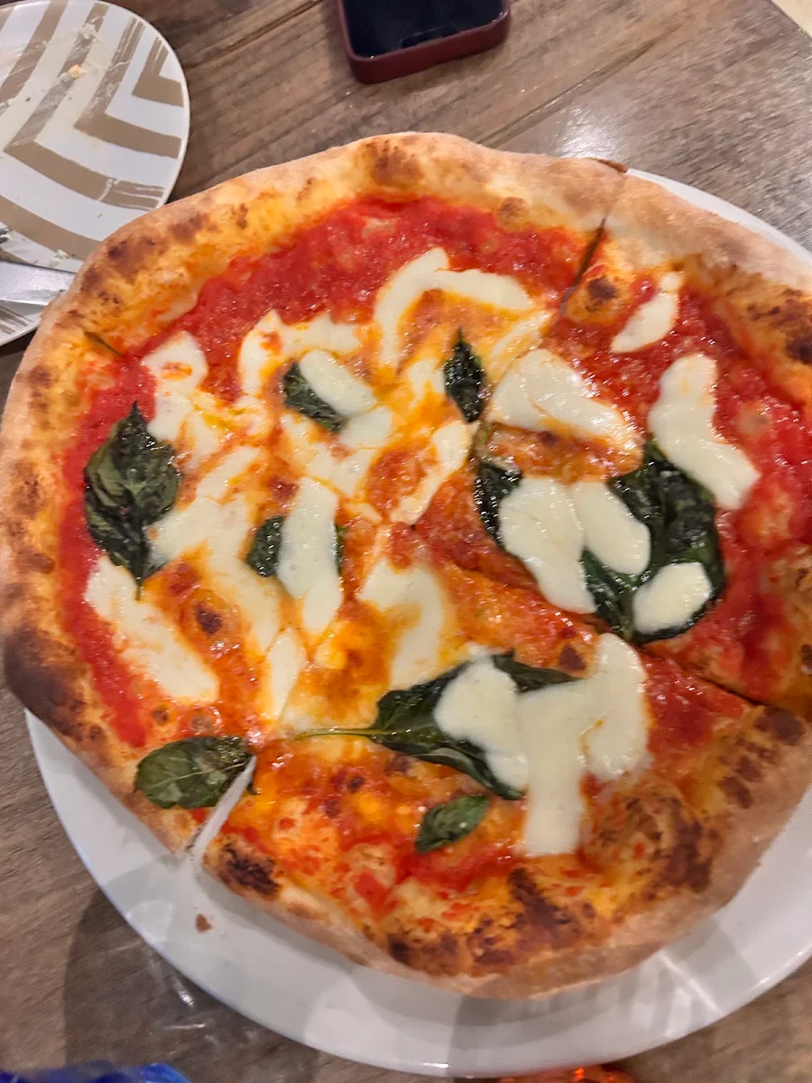 Pizza Margherita