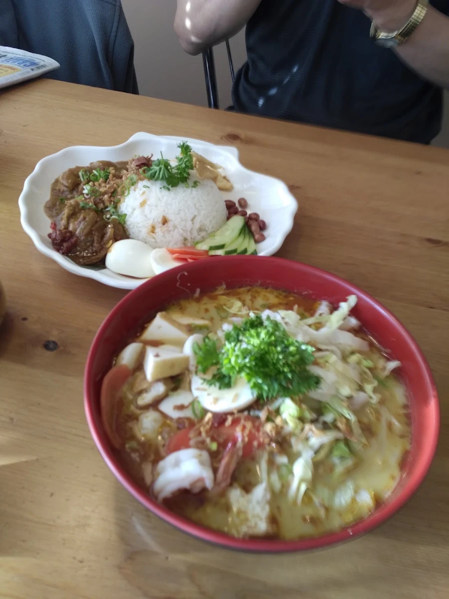 Seafood Laksa and Nasi Lemak Curry Chicken