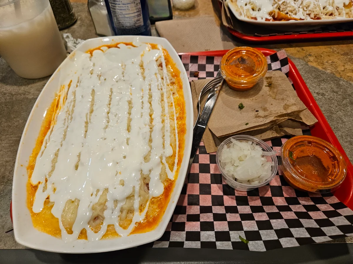 Enchiladas Rojas