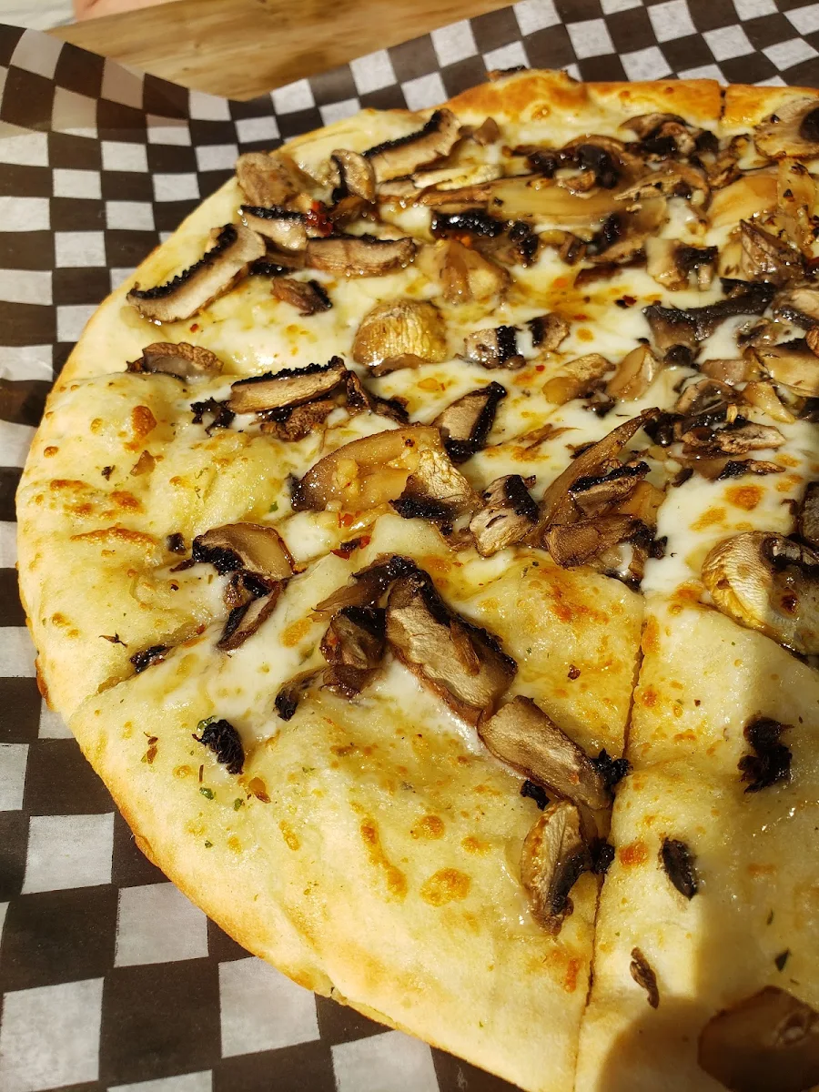 Mushroom Pizza