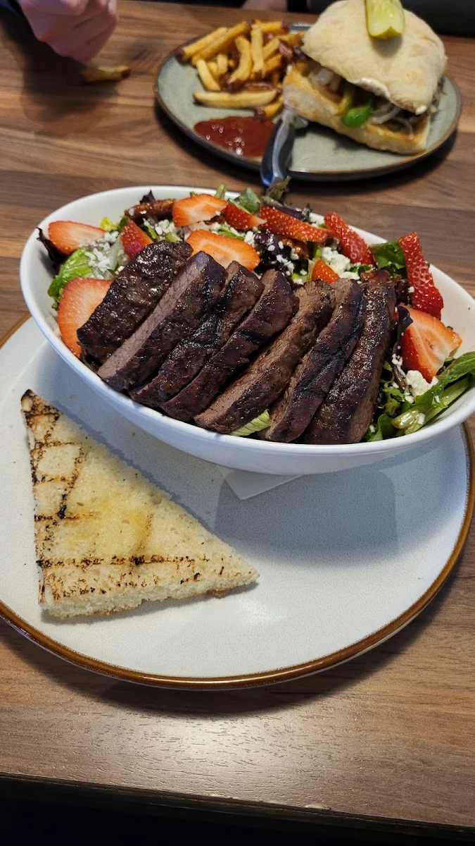 Steak Salad