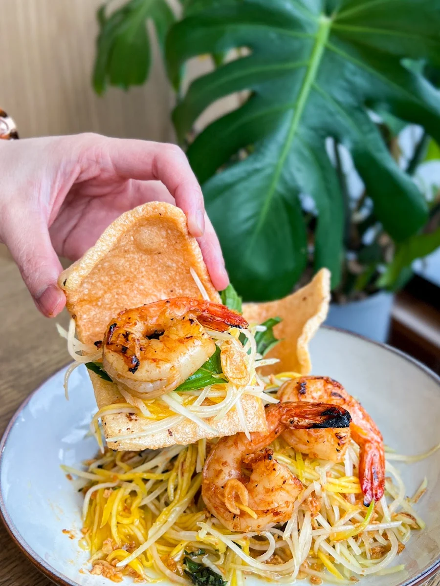 Grilled Shrimp & Crab Garlic Noodle