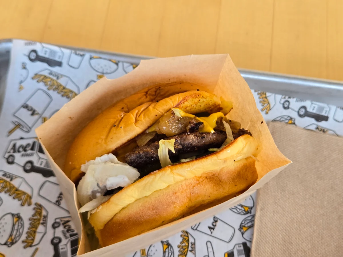 Mac Daddy Burger