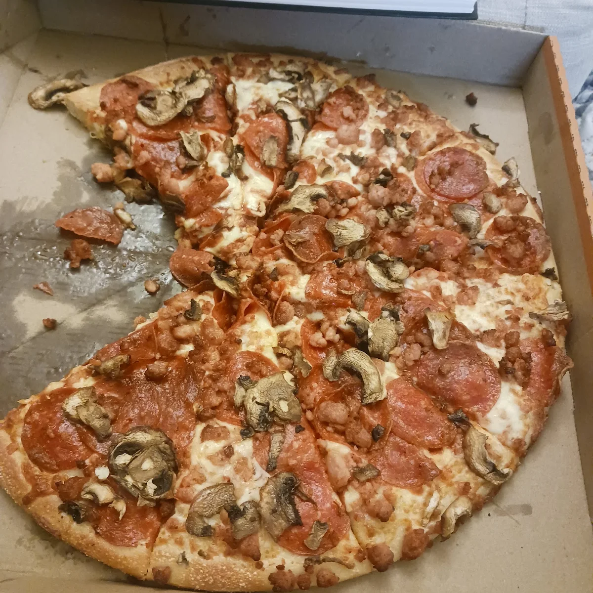 Canadian Pizza with Crazy Puffs