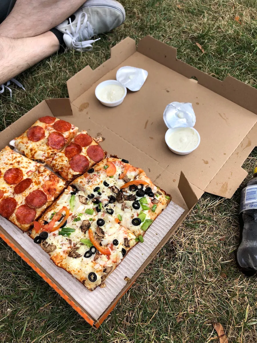 Deep Dish Pizza