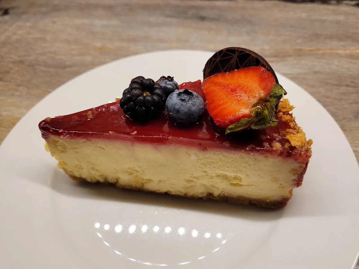 Mixed Fruit Cheesecake
