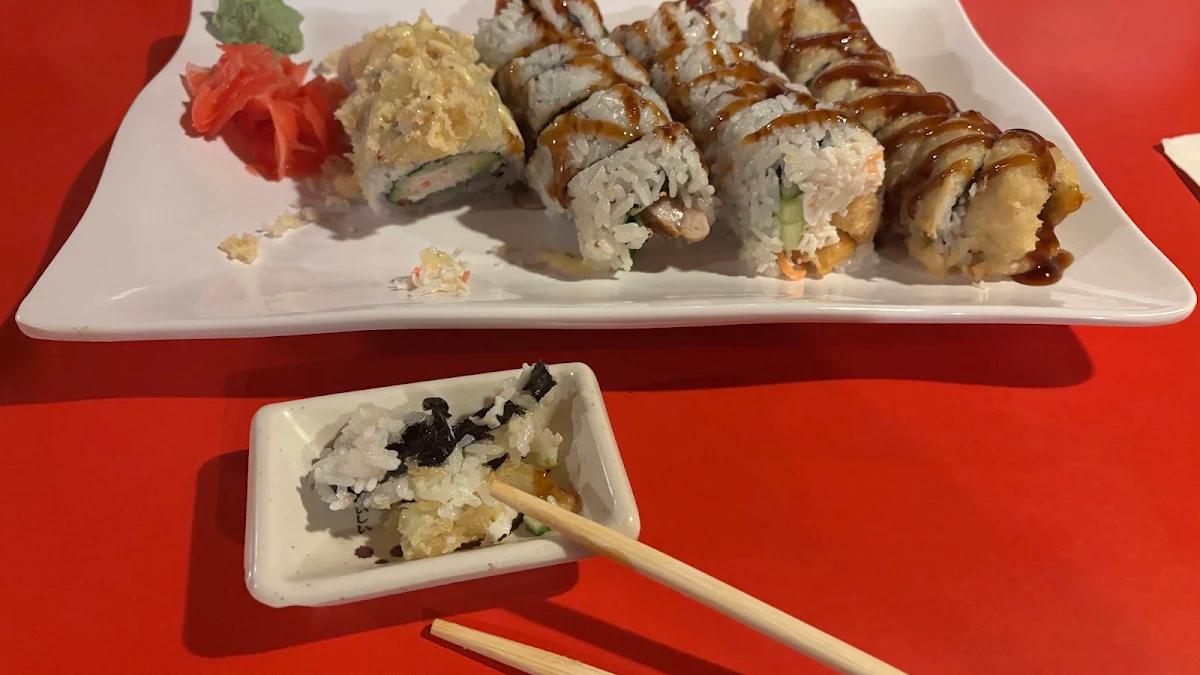 Onomite Roll Chicken Roll BC Roll Deep Fried Dynamite Roll