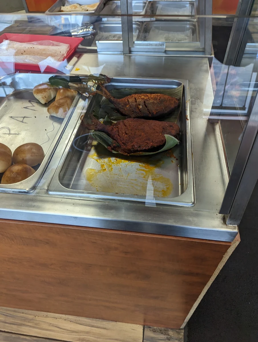 Whole Fish, SLS Eazy Carry Take Out Restaurant