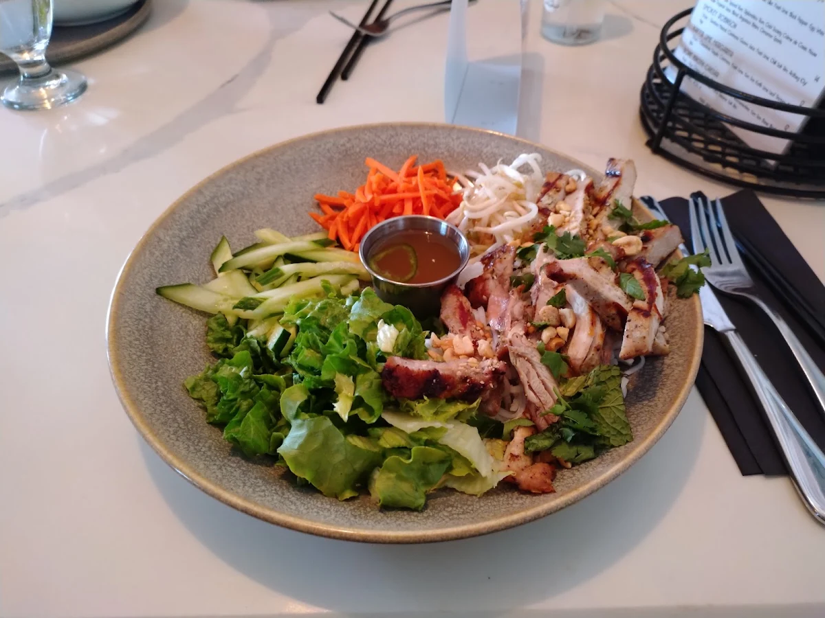 Yum Son Noodle Bowl