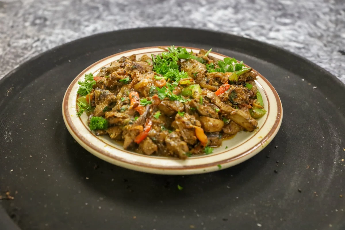 Highlights, Yemeni House Restaurant - مطعم البيت اليمني
