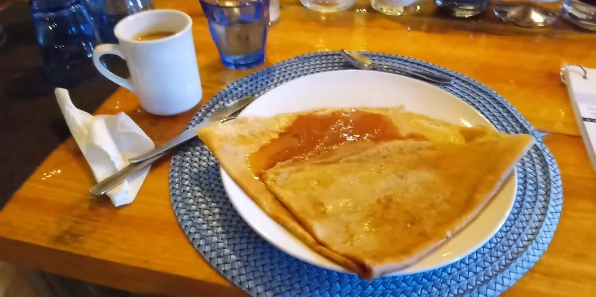 Crêpe Au Caramel Salé