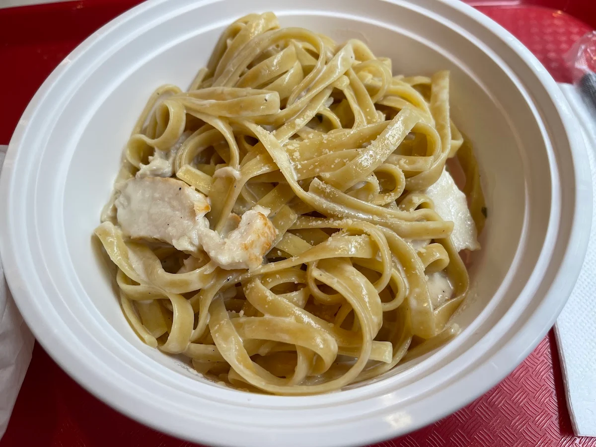 Chicken Fettuccine Alfredo