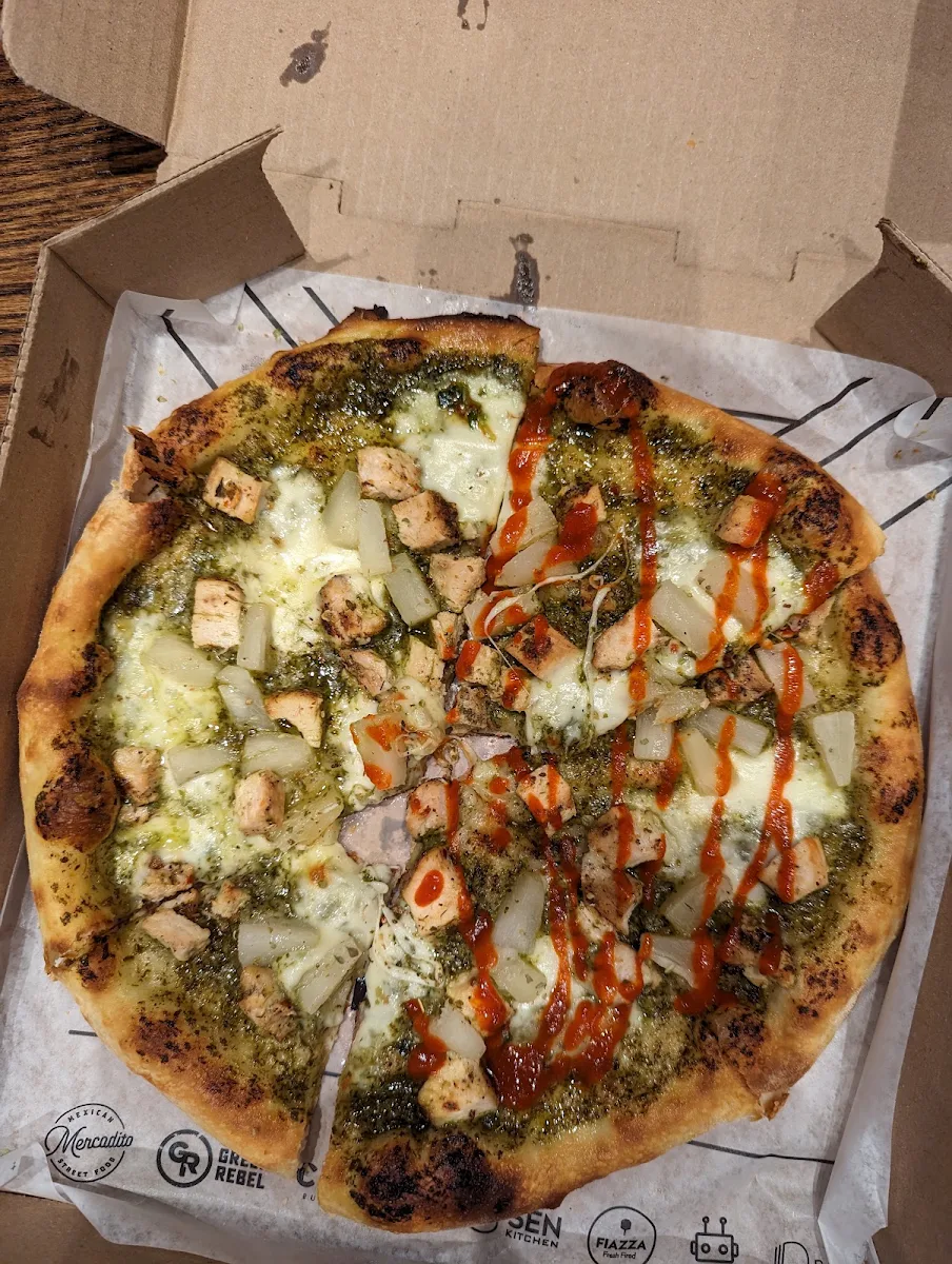 Chicken Pesto Pizza with Mozzarella Cheese