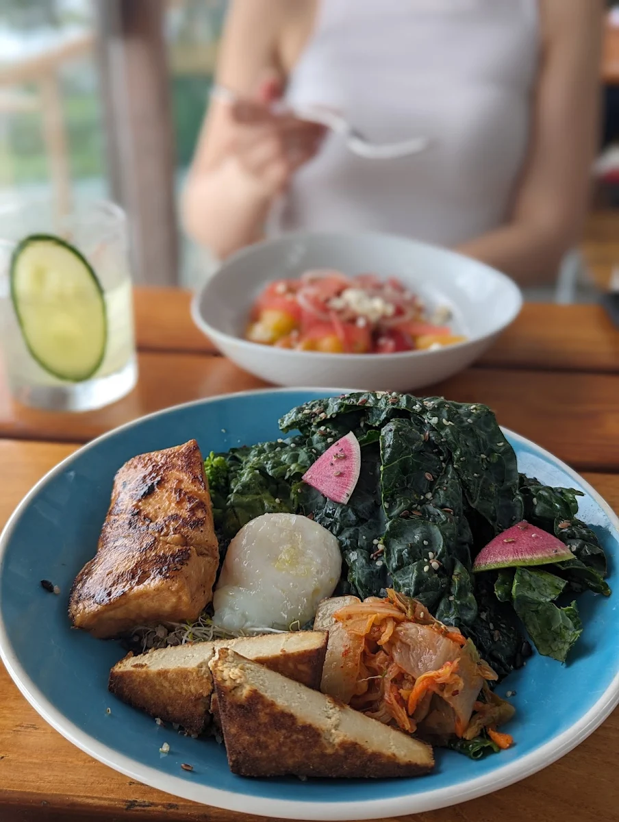 Salmon Bowl