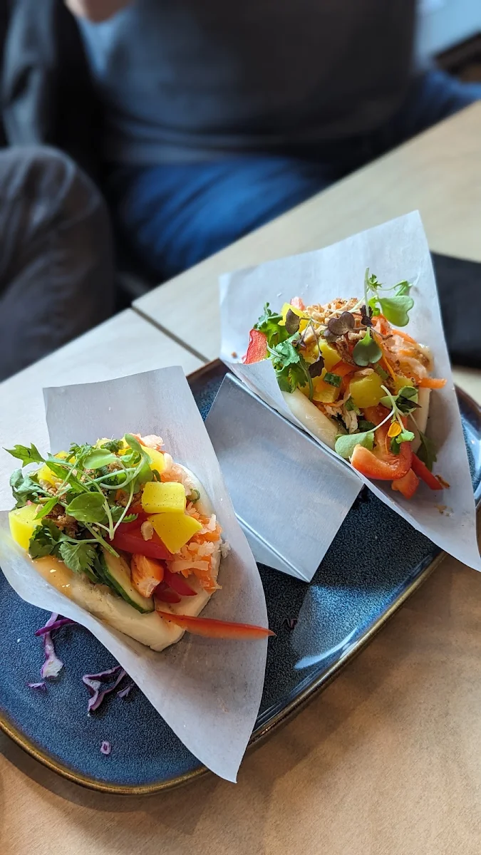 Bao Aux Pleurotes En Huître 2 Mcx Bao With Oyster Mushrooms
