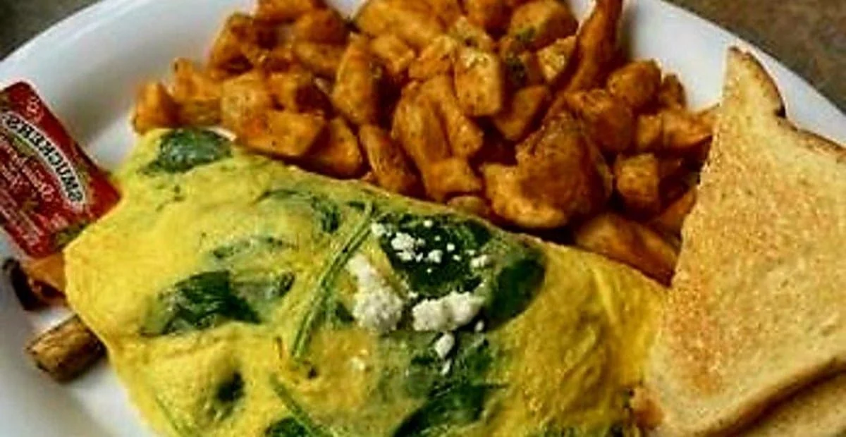Highlights, Elias Restaurant & Tavern