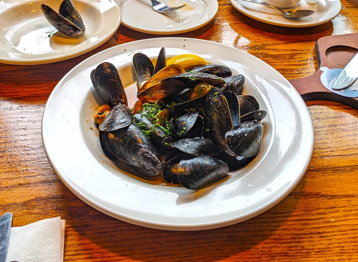 Steamed Mussels