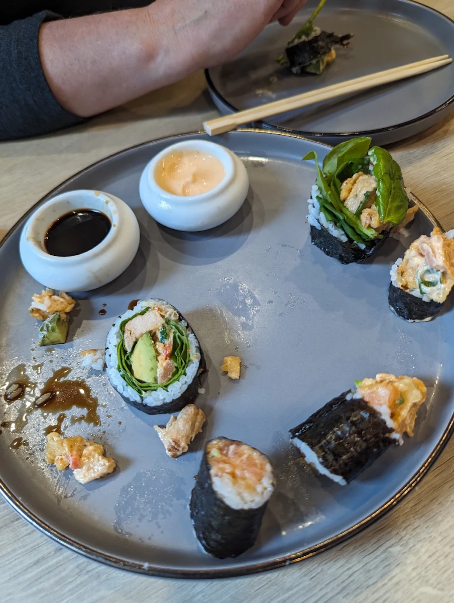Salmon Roll