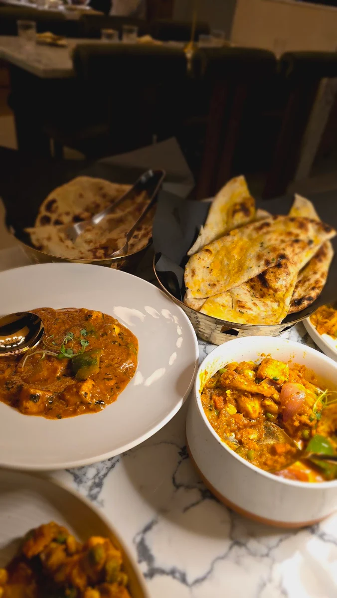 Paneer Pasanda Dal Rogan Josh Jeera Rice