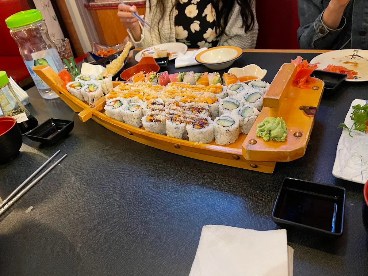 Sushi Boat